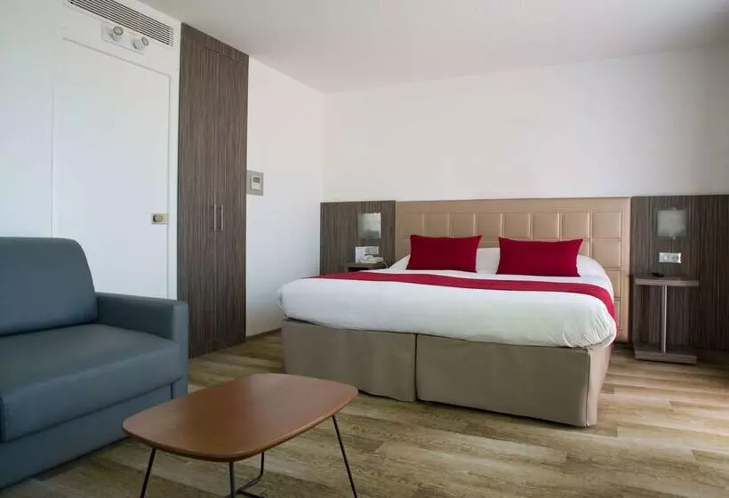 Hotel Atrium Arles Centre