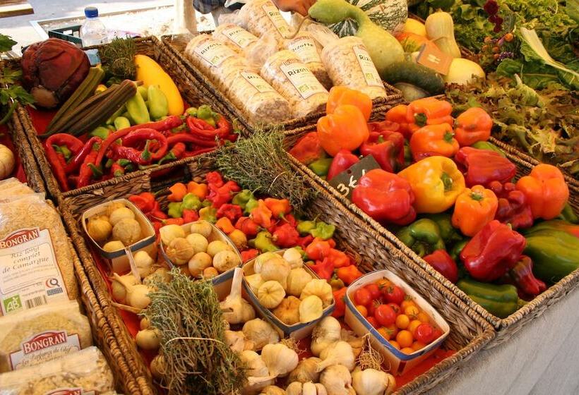 هتل Atrium Arles Centre