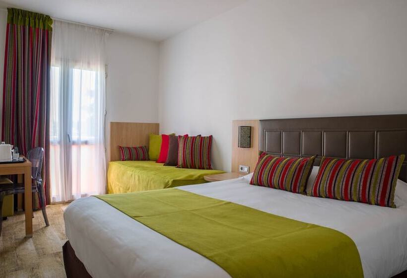 هتل Atrium Arles Centre