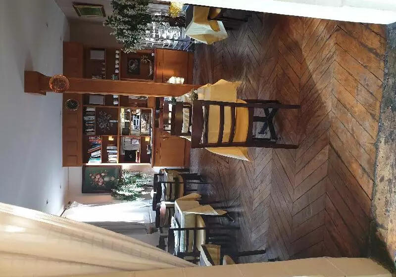 هتل Du Square D Anvers