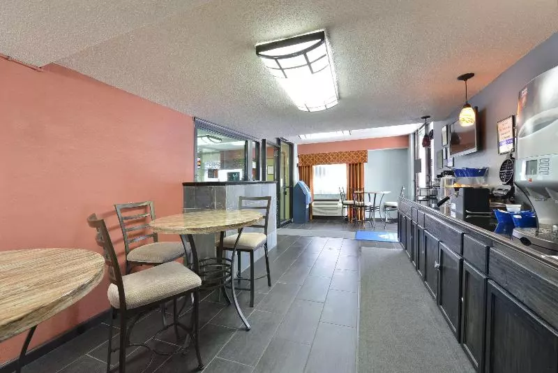 Hotel Ibis Paris Porte De Montreuil