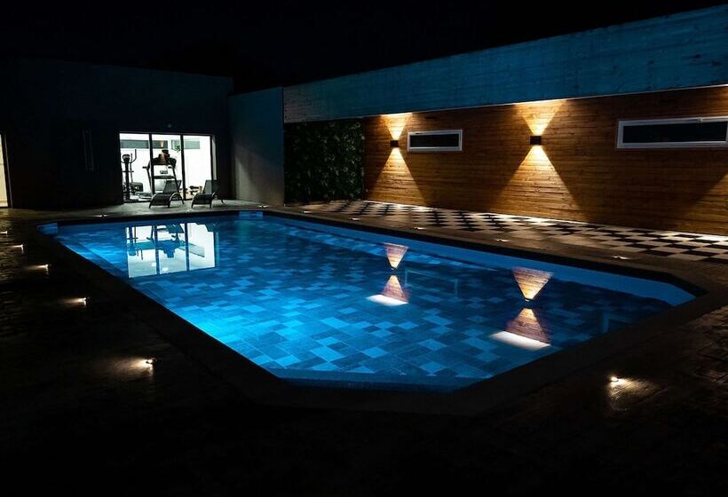 فندق Ibis Saintnazaire Trignac