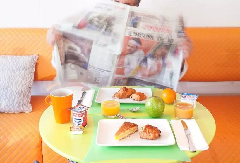 Отель Ibis Styles Bayonne