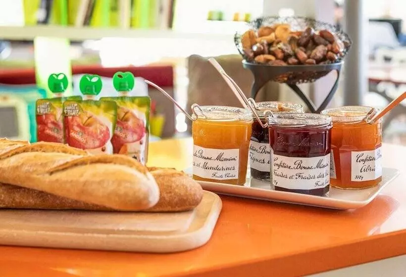 Отель Ibis Styles Bayonne