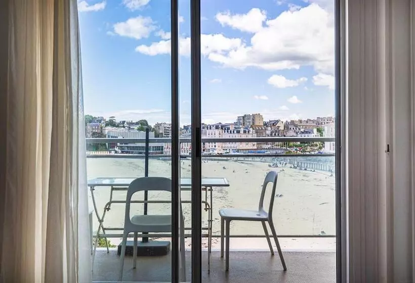 酒店 Le Crystal Dinard Plage