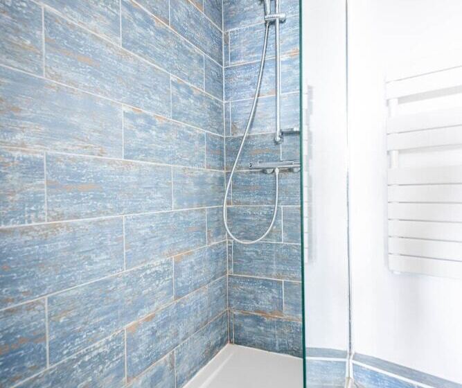 בית מלון כפרי Le Crystal Dinard Plage