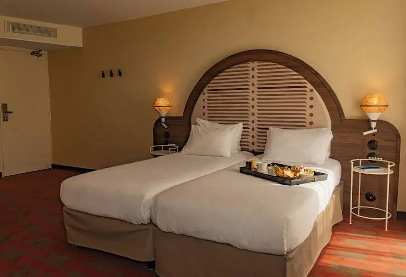 ホテル Mercure Arles Centre Arenes