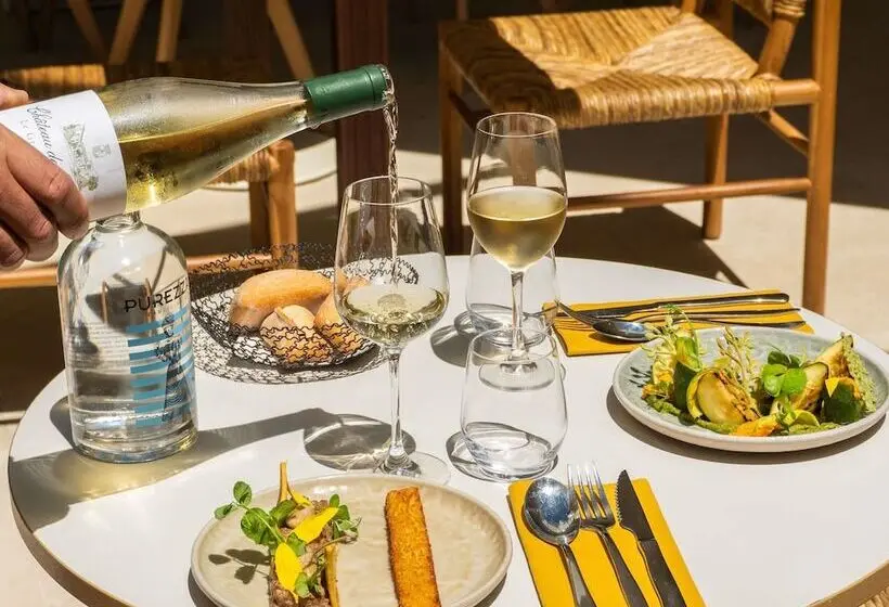 ホテル Mercure Arles Centre Arenes