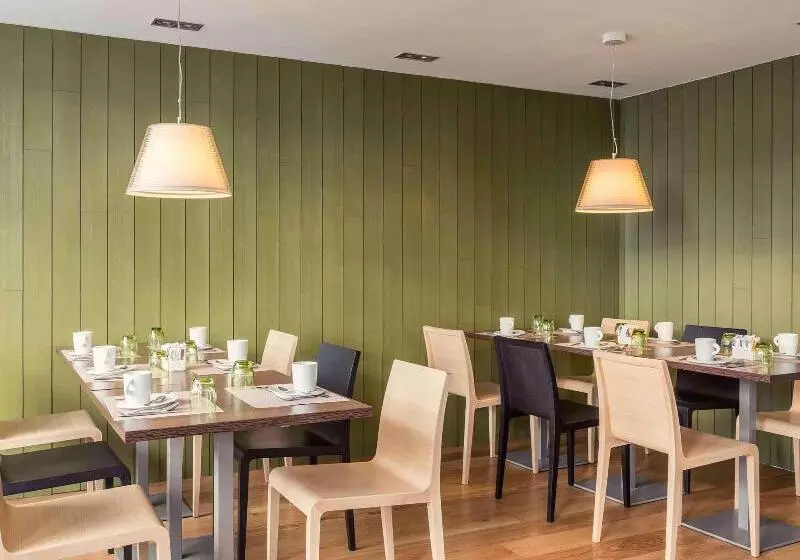 ホテル Mercure Paris Gare Du Nord