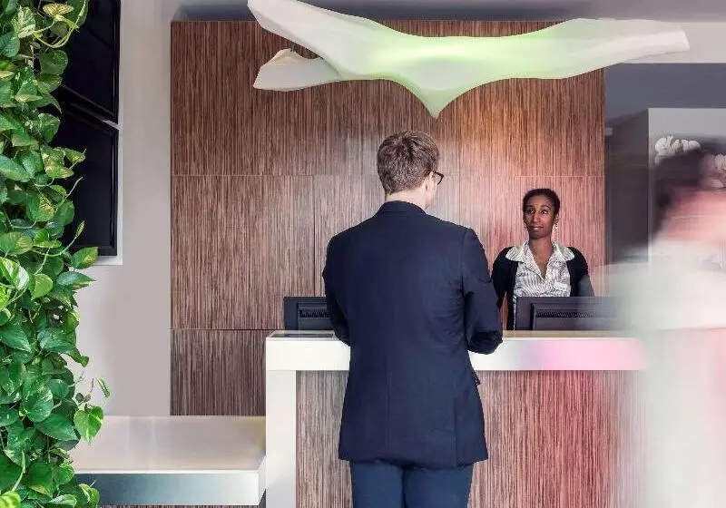 ホテル Mercure Paris Gare Du Nord