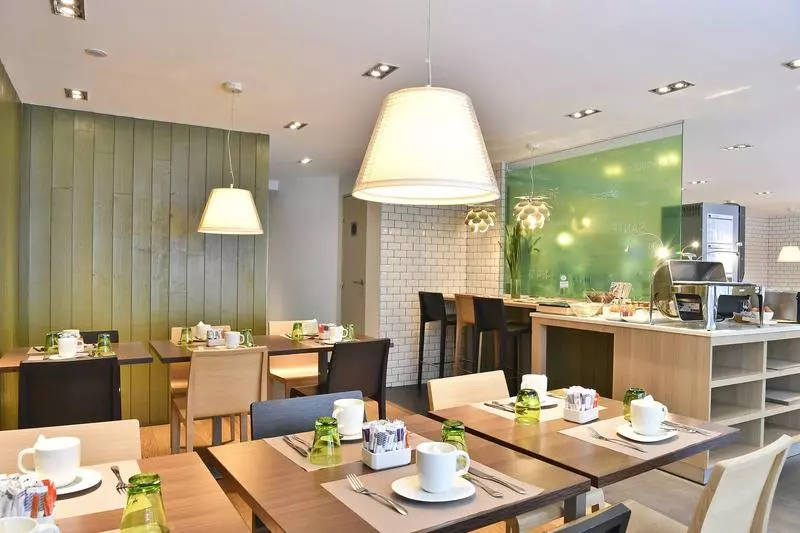 ホテル Mercure Paris Gare Du Nord