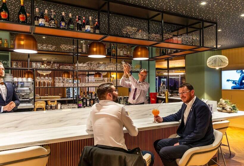 호텔 Mercure Saint Omer Centre Gare