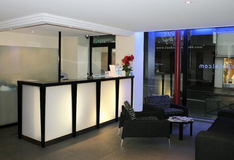 New Hotel Saint Lazare