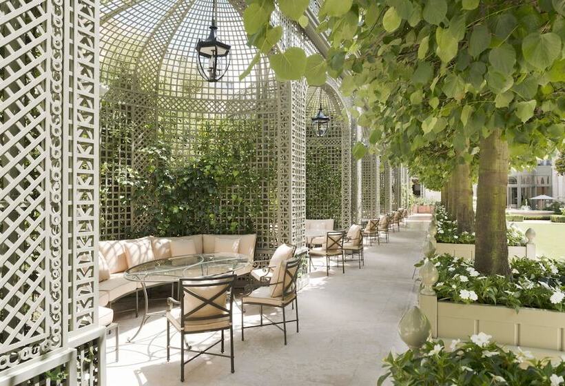 هتل Ritz Paris