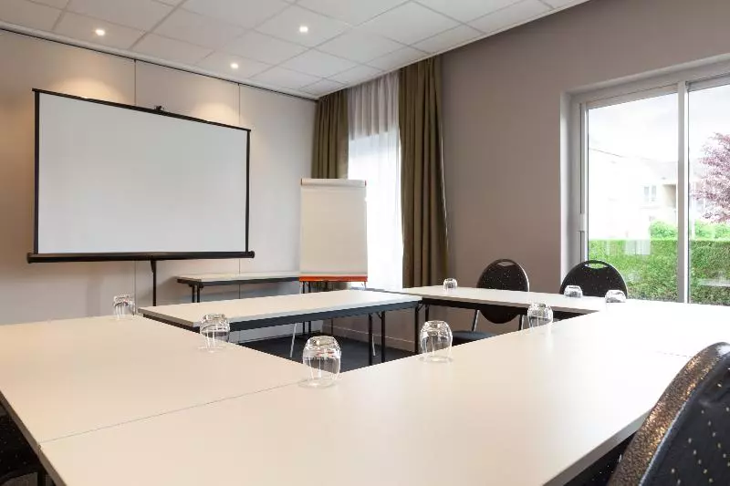 هتل The Originals Boutique, Hôtel La Chaussairie, Rennes Sud