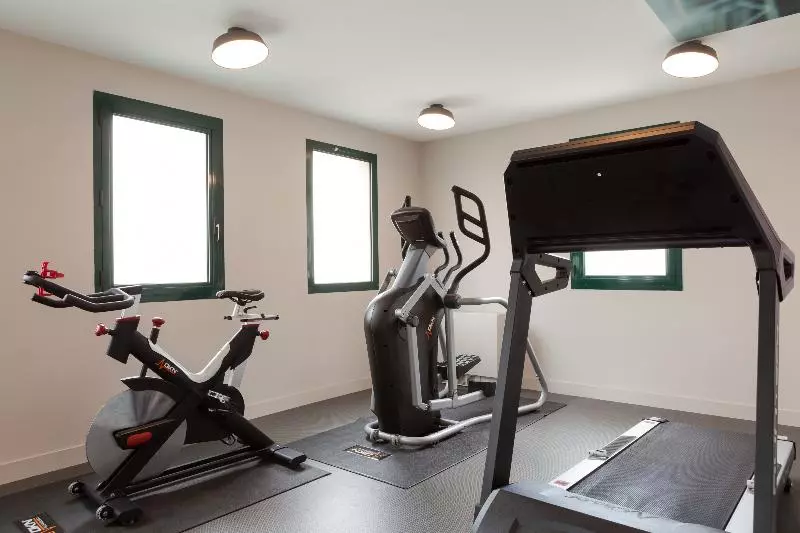 هتل The Originals Boutique, Hôtel La Chaussairie, Rennes Sud