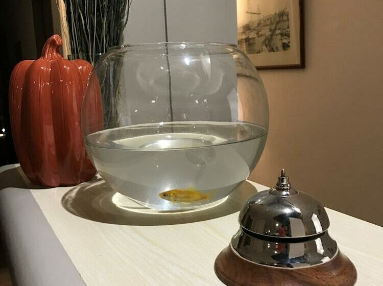 호텔 Contact Hôtel Marseille Aubagne Ex Good Hôtel