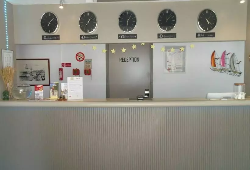 בית מלון כפרי Contact Hôtel Marseille Aubagne Ex Good Hôtel