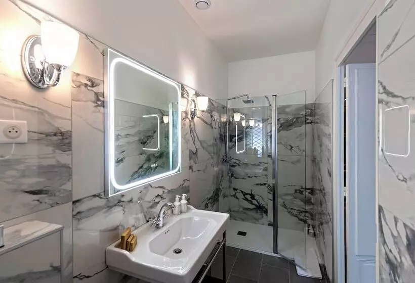 호텔 Hôtel De La Poste