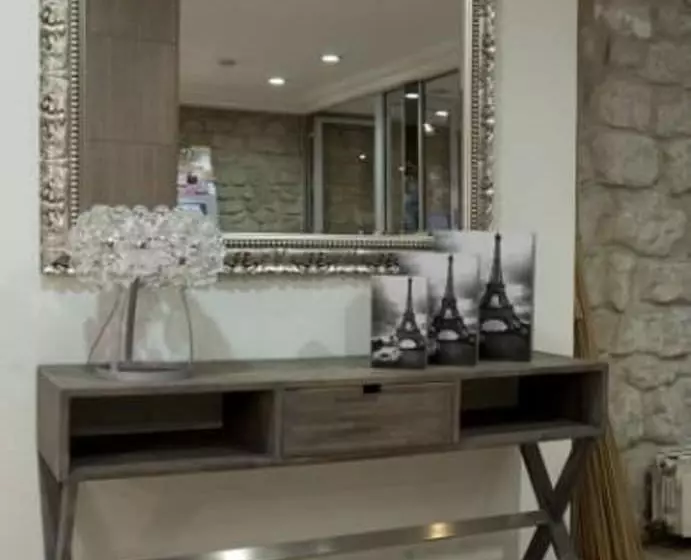 ホテル Hôtel Lebron