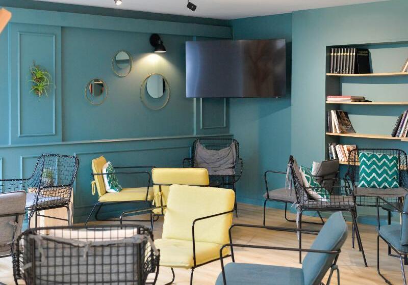 هتل Ibis Styles Lille Neuville En Ferrain