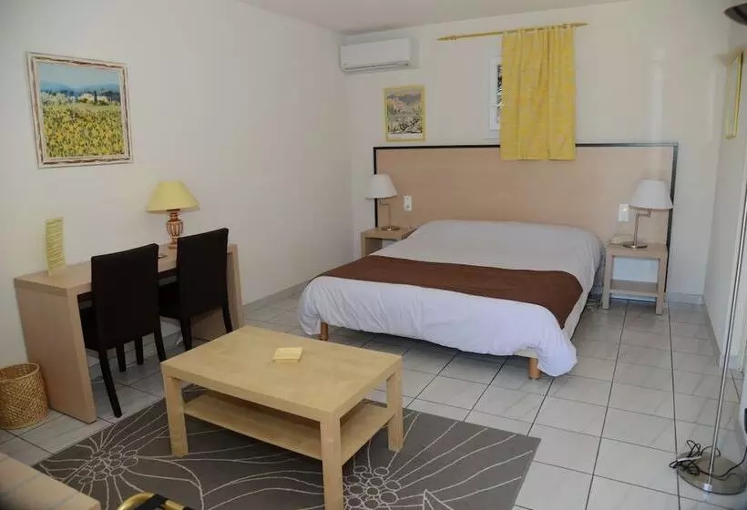 ホテル Le Relais du Val d'Orbieu