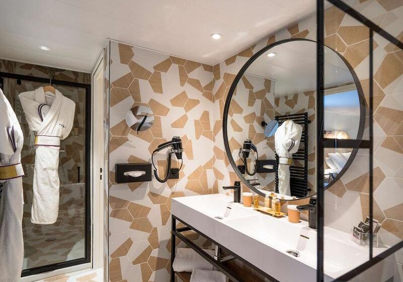 هتل Mercure Cannes Mandelieu