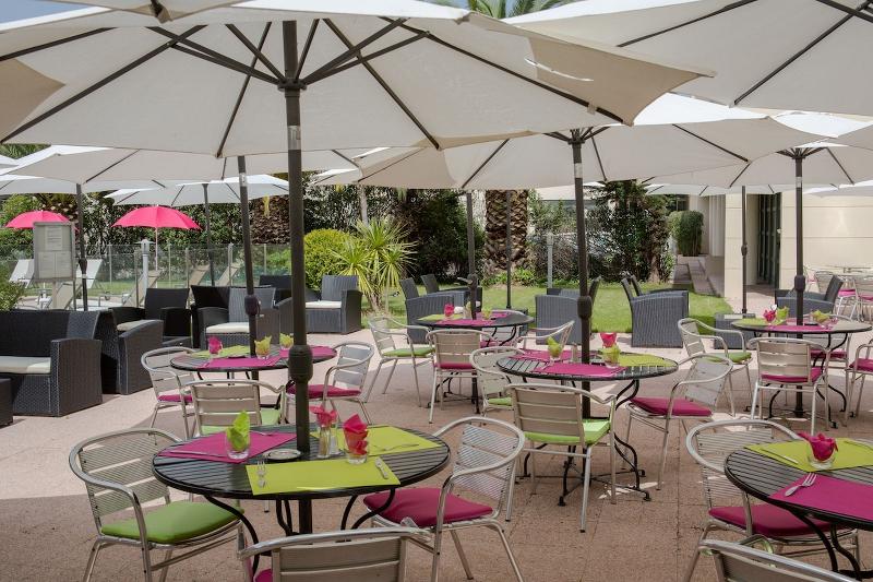 هتل Mercure Cannes Mandelieu
