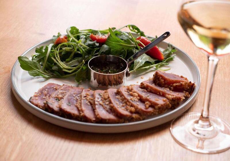 هتل Mercure Lille Marcqenbaroeul