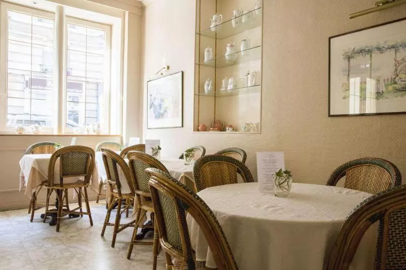 ホテル New Orient