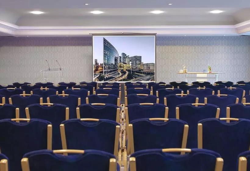 酒店 Renaissance Paris La Defense