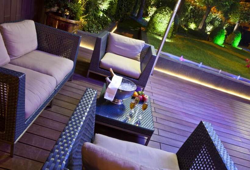 호텔 Warwick Reine Astrid Lyon