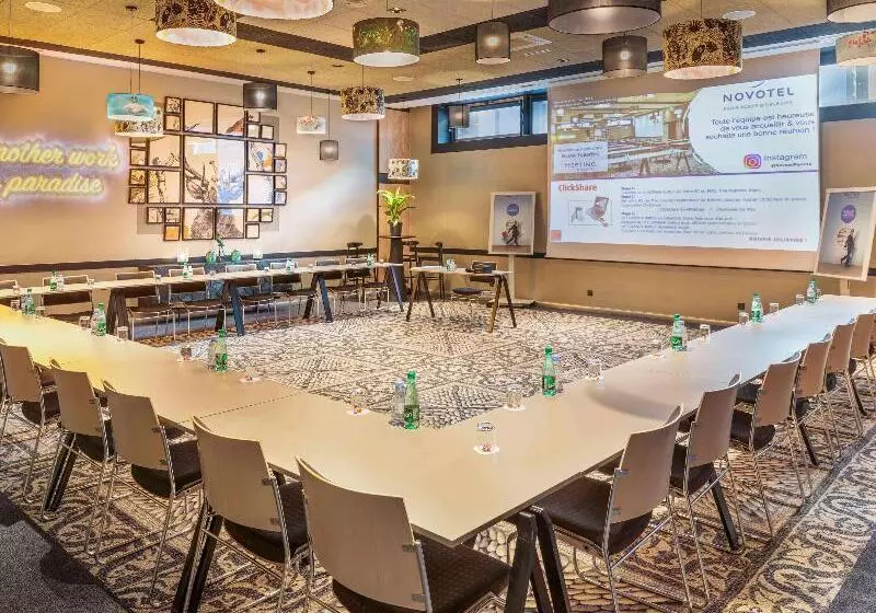 Novotel Paris 14 Porte D Orleans