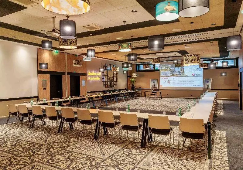 Novotel Paris 14 Porte D Orleans