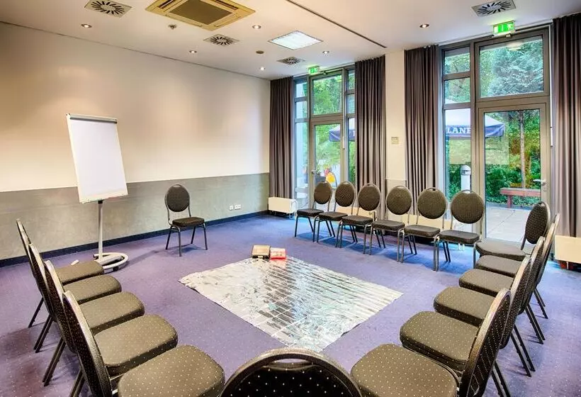 Achat Hotel Stuttgart Airport Messe