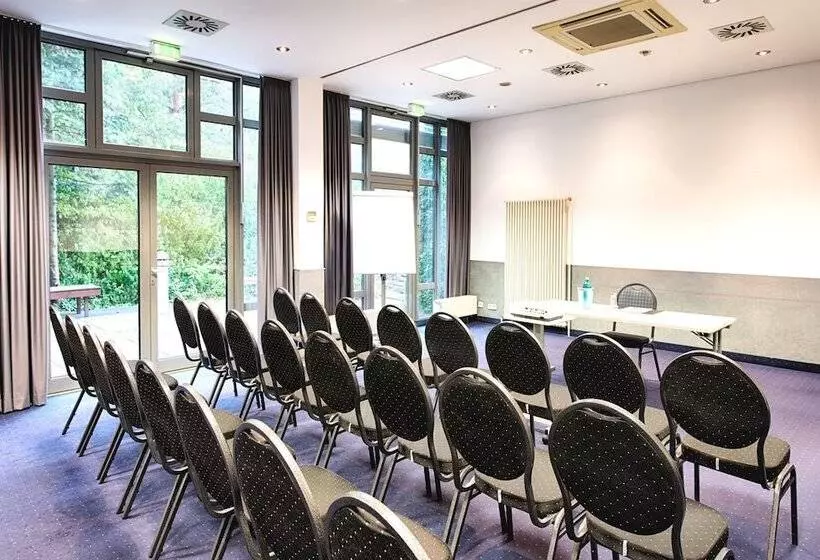 Achat Hotel Stuttgart Airport Messe