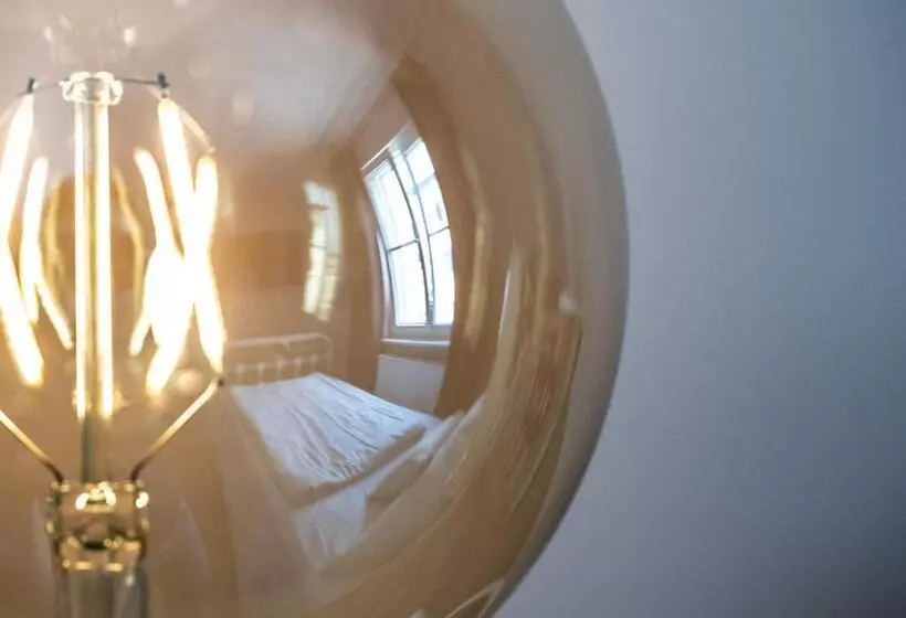 בית מלון כפרי Alexander