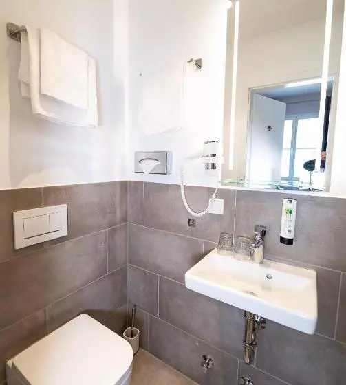 בית מלון כפרי Alexander