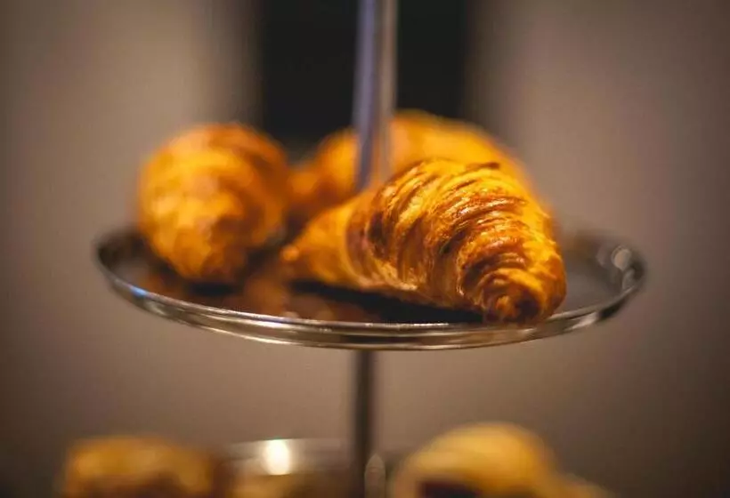 בית מלון כפרי Alexander