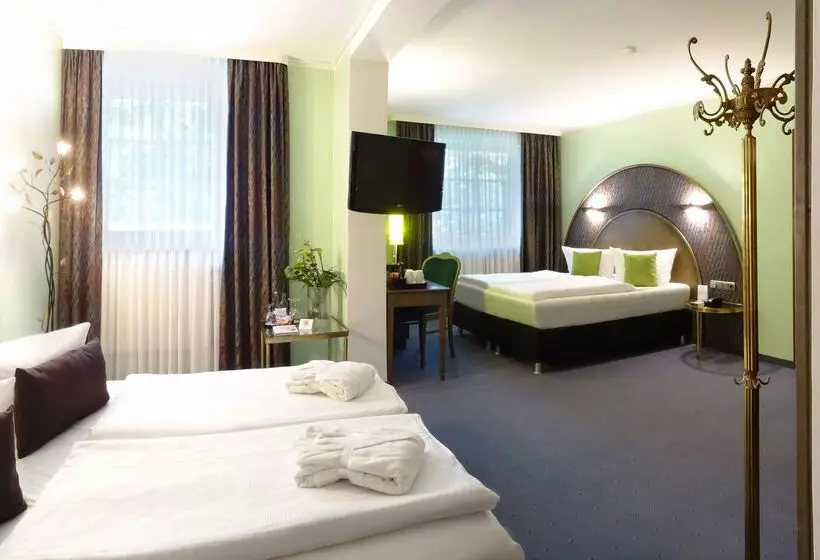 Best Western Hotel Schmoeker Hof