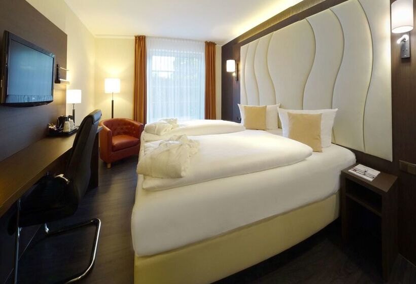 Best Western Hotel Schmoeker Hof