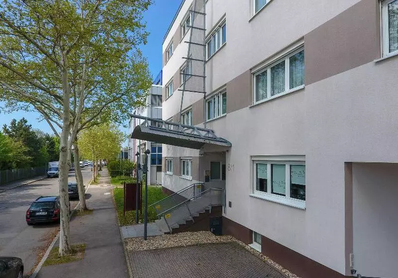 Centro Hotel Böblingen, Trademark Collection By Wyndham