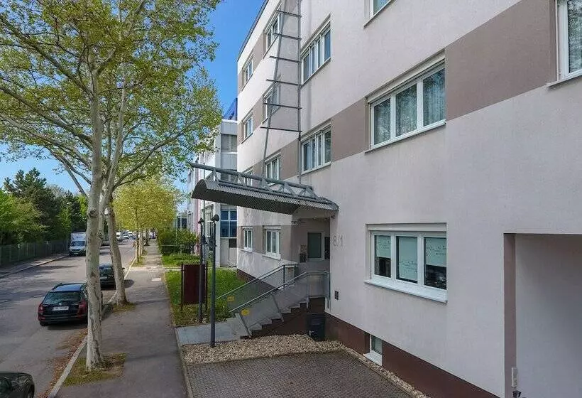 Centro Hotel Böblingen, Trademark Collection By Wyndham