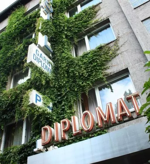 ホテル Diplomat