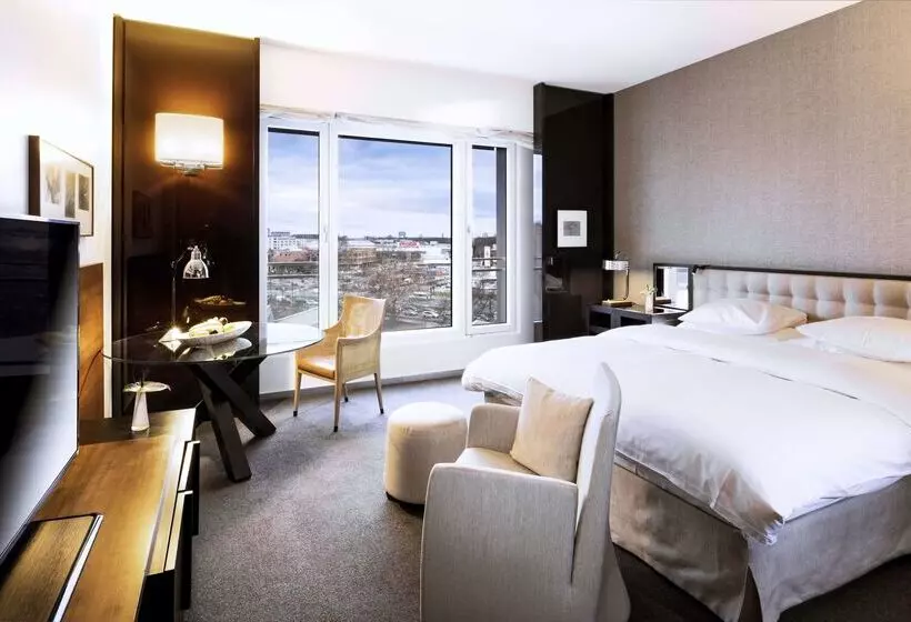 هتل Grand Hyatt Berlin