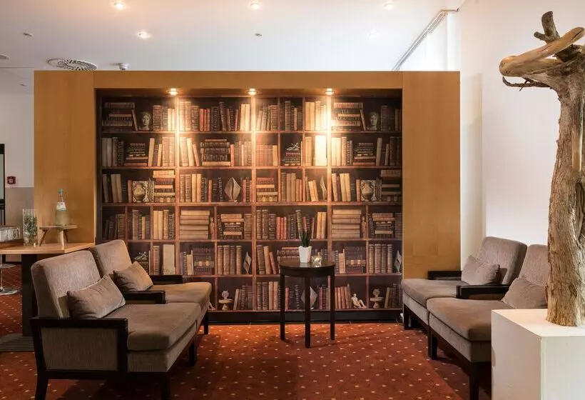 هتل Ibis Styles Berlin Treptow