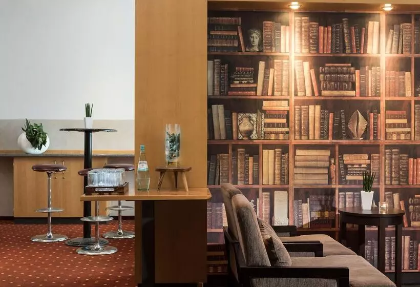 هتل Ibis Styles Berlin Treptow