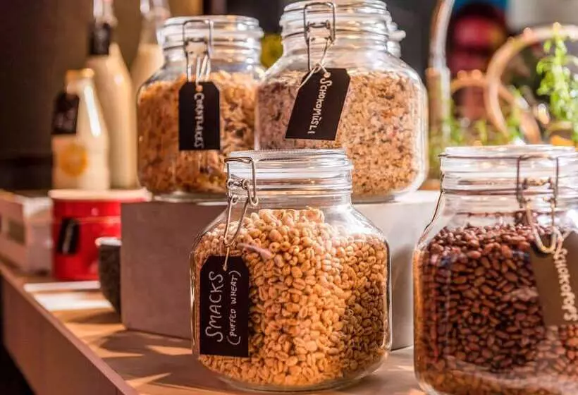 هتل Ibis Styles Berlin Treptow