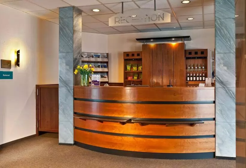 Отель Days Inn By Wyndham Leipzig Messe