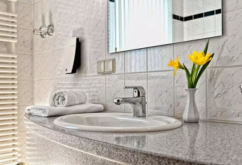 Отель Days Inn By Wyndham Leipzig Messe